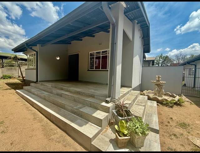 3 BEDROOM HOUSE FOR SALE IN VANDERBIJLPARK SW 5